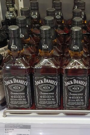 buying liquor at duty free stores