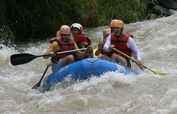 whitewater rafting adventure splurge