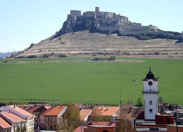 Travel prices in Slovakia when exploring castles