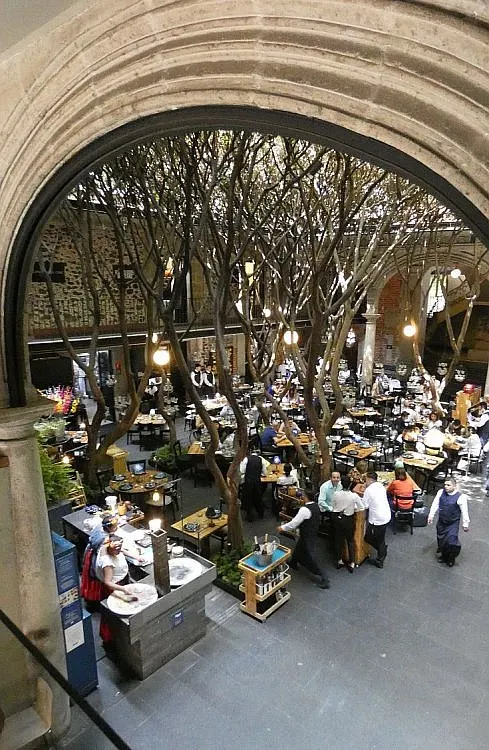 Restaurant in Mexico City 