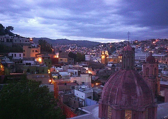 guanajuato capital at dusk