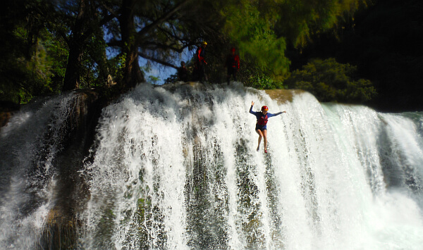 make money living abroad with a leap of faith