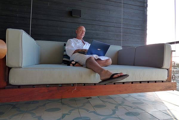 virtual job working abroad