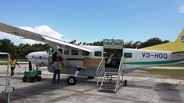 local flight in Belize
