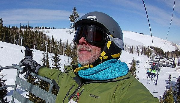 spring skiing with no crowds