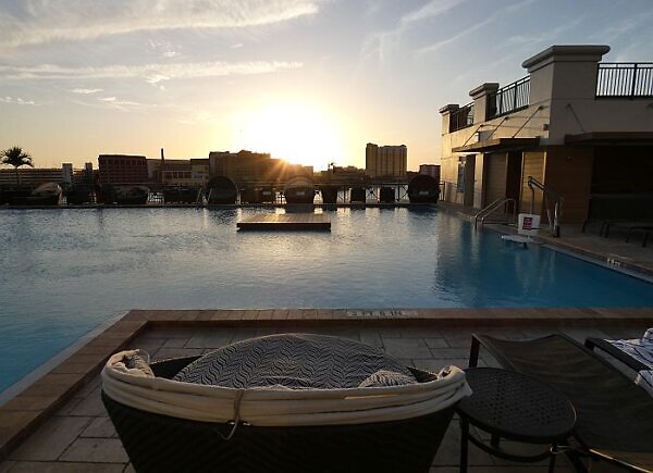free hotel stay from banking points