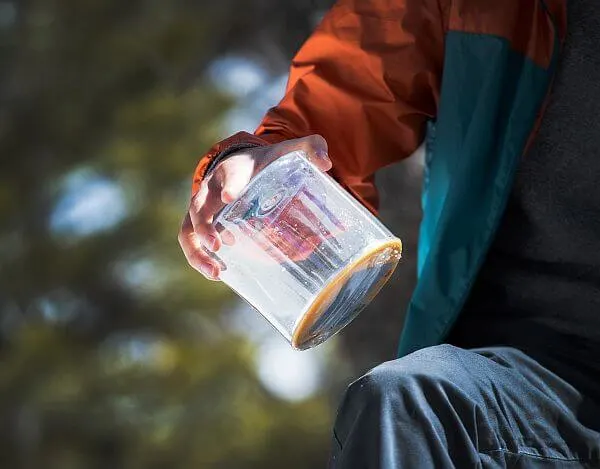 solar powered lantern for travelers