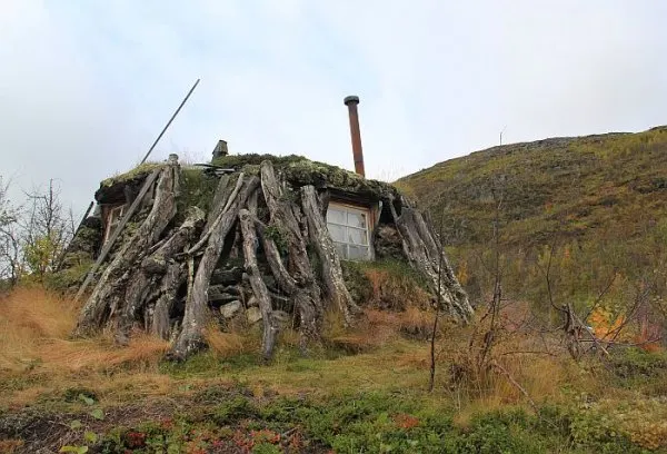 hiking in Sweden 