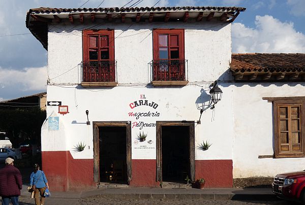 Mezcal bar