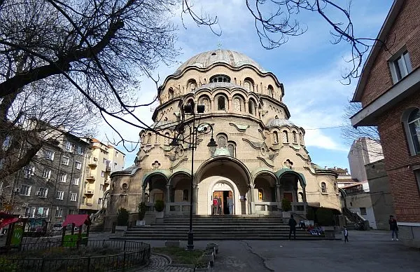 Bulgarian church in a neighborhood