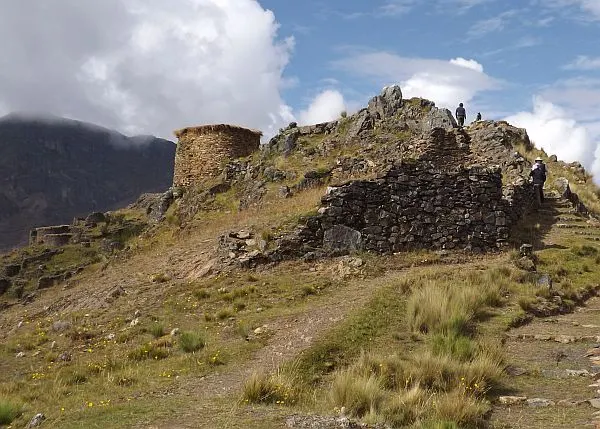 Ancasmarca Inca ruins