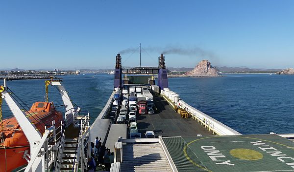 ferry from Mazatlan to La Paz