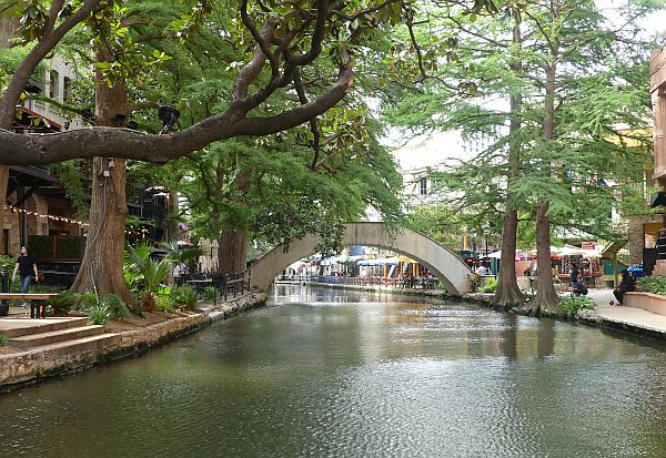 Cheap things to do in San Antonio