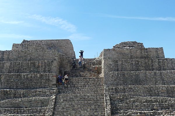 pyramids you can climb in Mexico